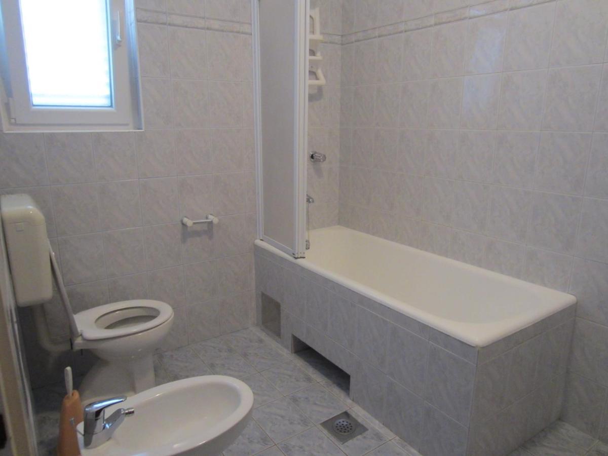 Ivic Apartments Vodice Croatia Exterior photo