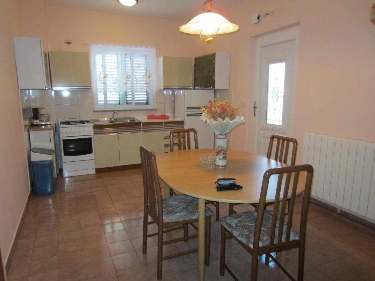 Ivic Apartments Vodice Croatia Exterior photo